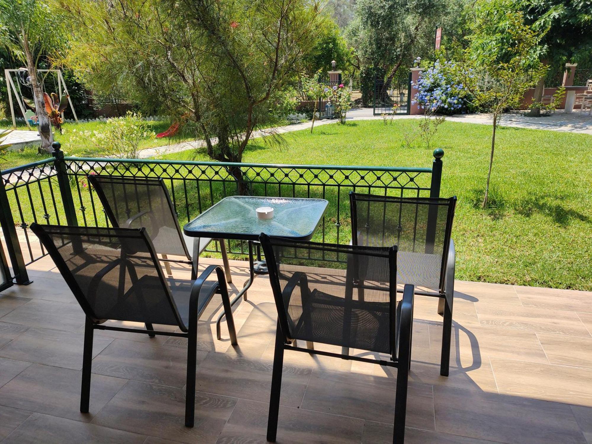Aparthotel Dimas V House Parga Exterior foto